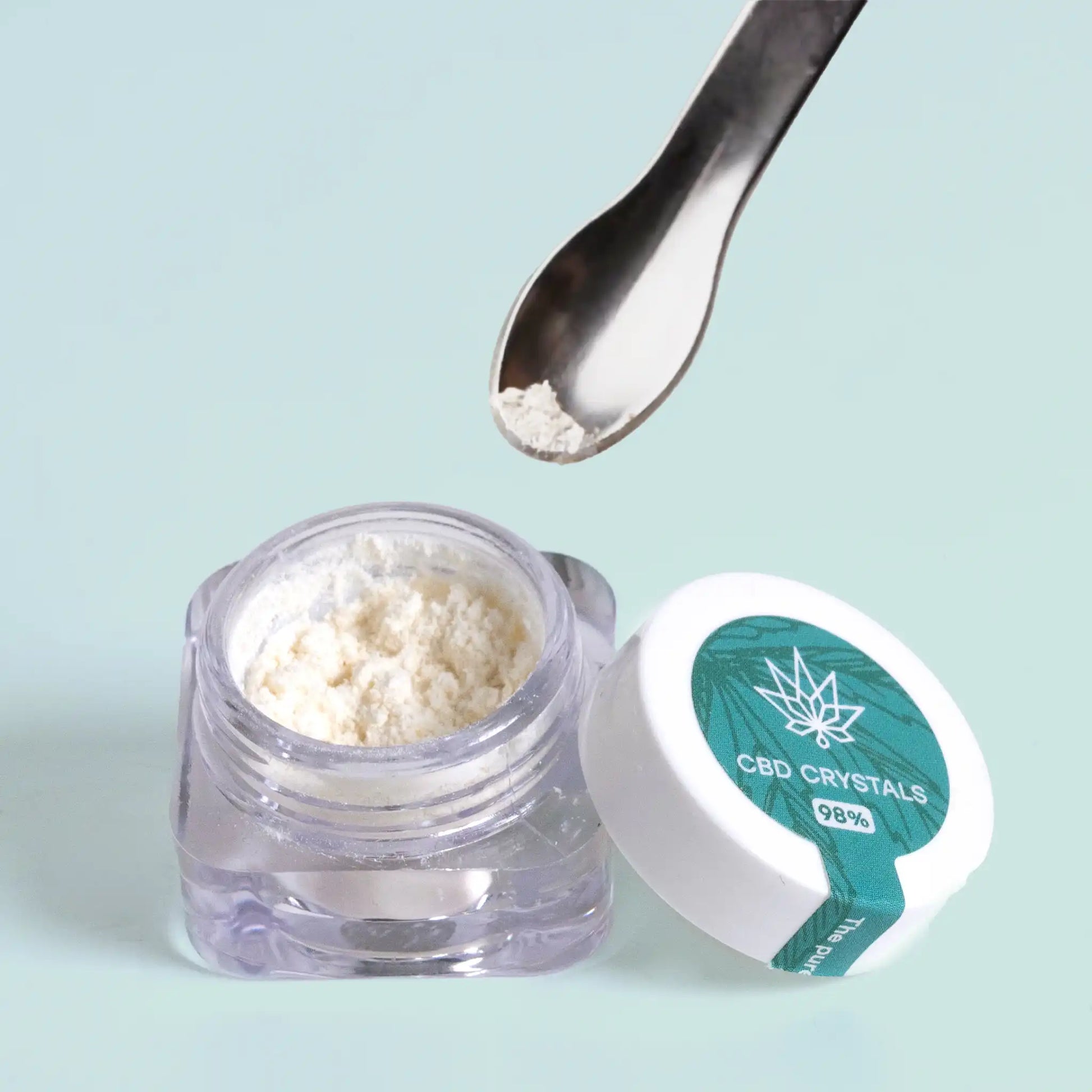 De Crystels worden ingenomen met een lepel.