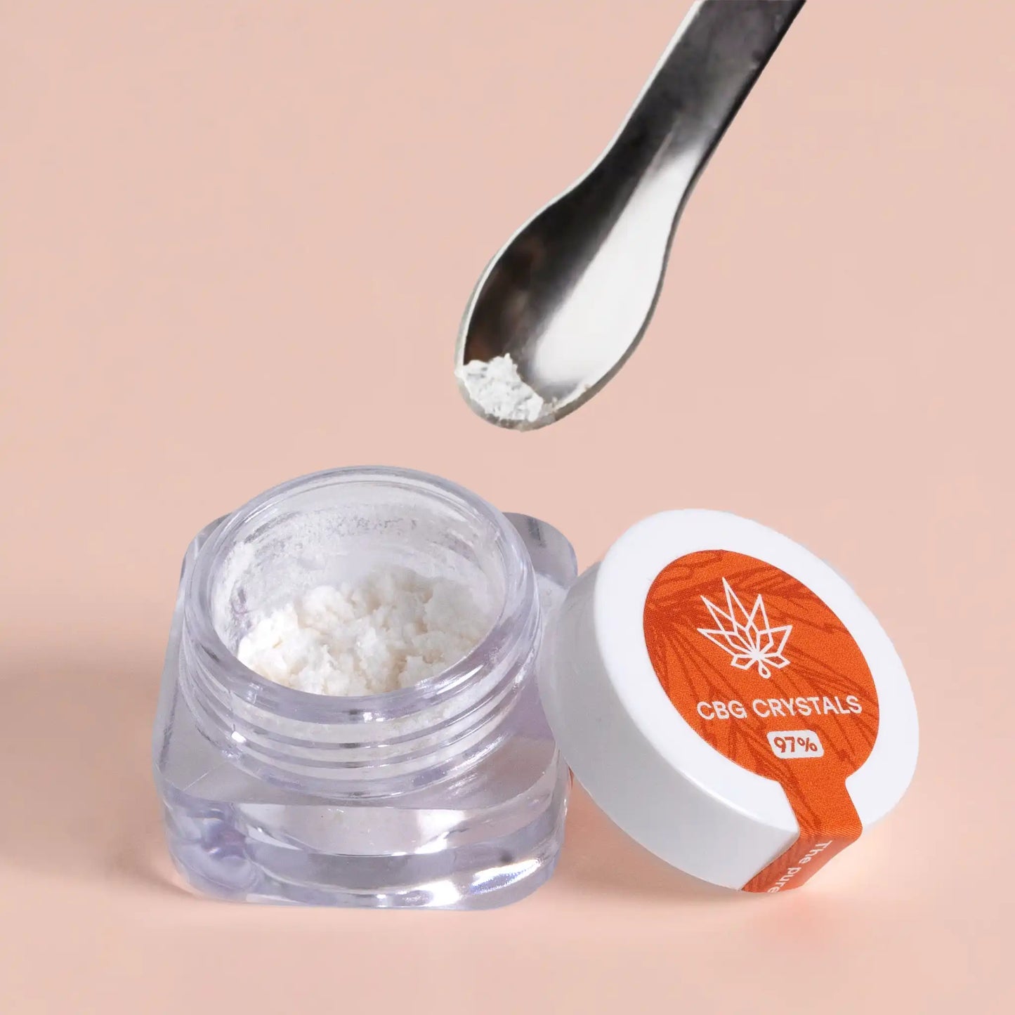 De Crystels worden ingenomen met een lepel.