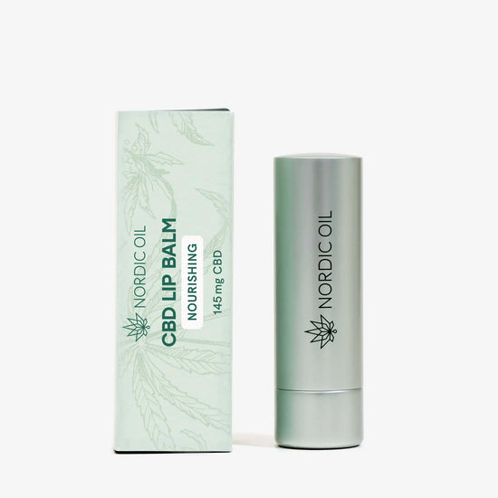 CBD lippenbalsem met verpakking
