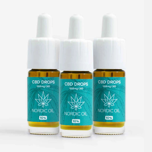 drie van de CBD oliën staan naast elkaar